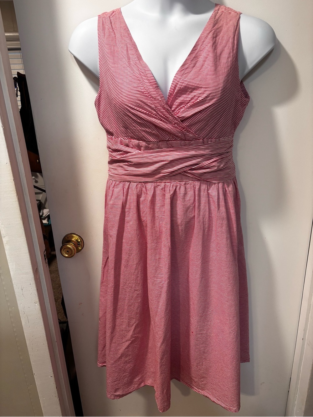 Sleeveless Pink Empire Waist V-Neck Dress